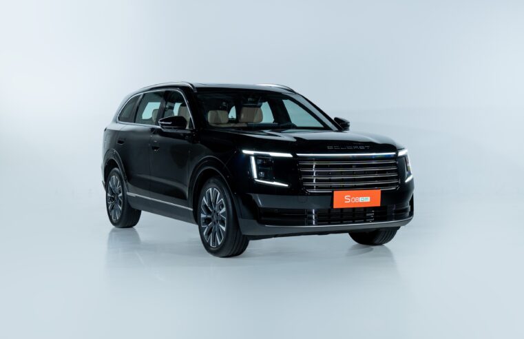 SOUEAST S08DM 7-Seater Plug-In Hybrid SUV Debuts in UAE
